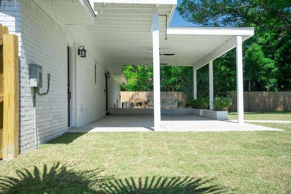 7267 Lenora St, Pensacola, FL 32526
