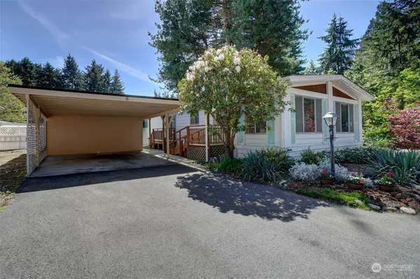 10414 Peacock Hill AVE NW #8, Gig Harbor, WA 98332