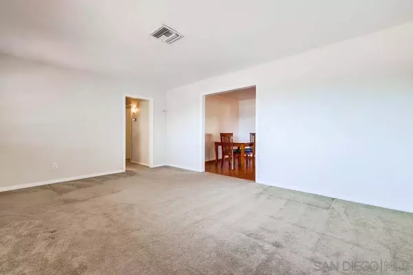 9744 Ramo Ct, Santee, CA 92071