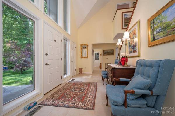 900 Club RD, Tryon, NC 28782