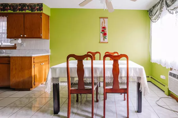 5312 S Kilbourn Avenue, Chicago, IL 60632