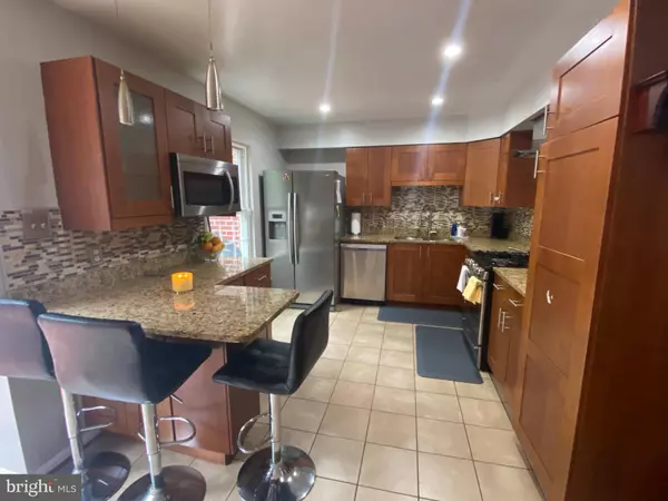 46621 CARRIAGE CT, Sterling, VA 20164