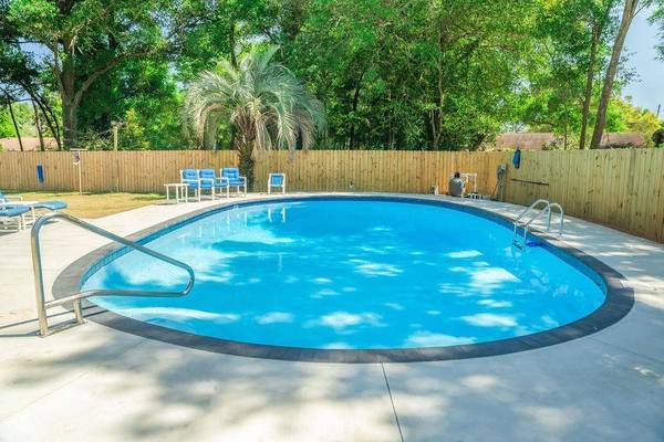 7267 Lenora St, Pensacola, FL 32526