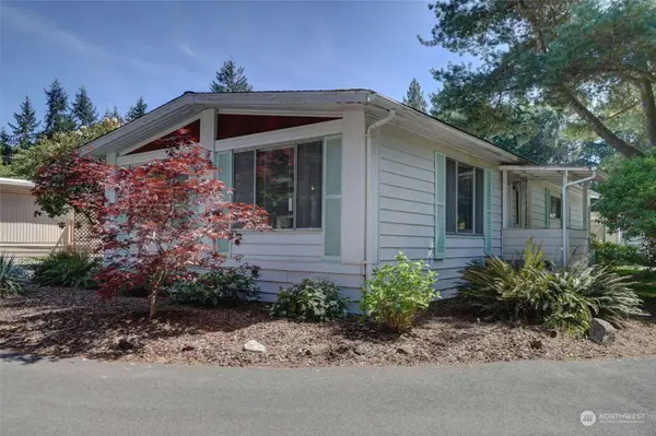 10414 Peacock Hill AVE NW #8, Gig Harbor, WA 98332