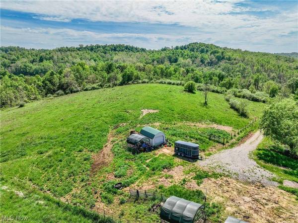 63470 Starr RD, Quaker City, OH 43773