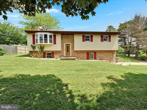 2722 BALTIMORE PIKE, Hanover, PA 17331