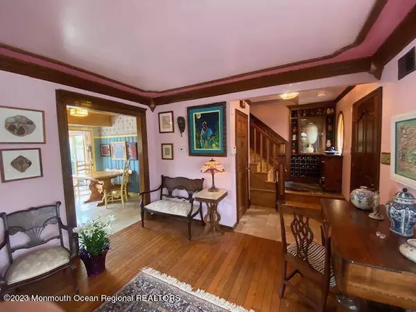 25 Anchor Road, Barnegat, NJ 08005