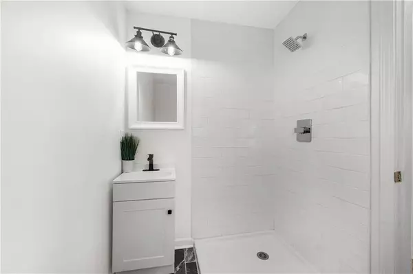 4981 Oakdale DR, Douglasville, GA 30135