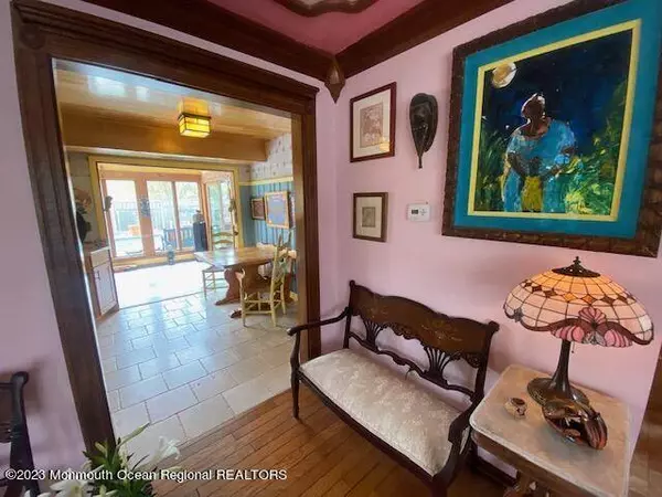 25 Anchor Road, Barnegat, NJ 08005