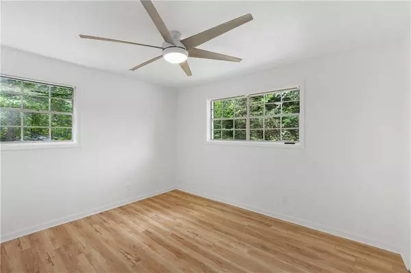 4981 Oakdale DR, Douglasville, GA 30135