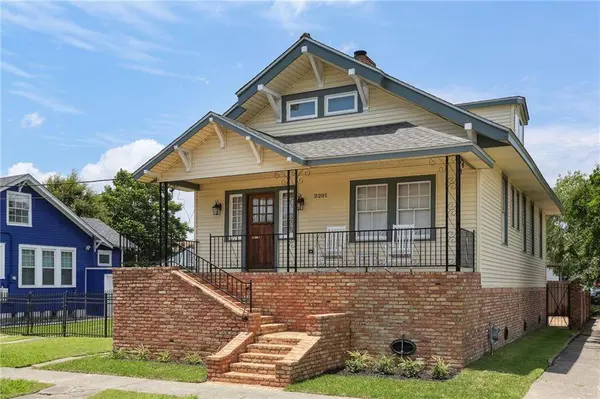 2201 S LOPEZ ST, New Orleans, LA 70125