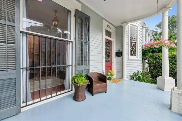 3717 CARONDELET ST, New Orleans, LA 70115