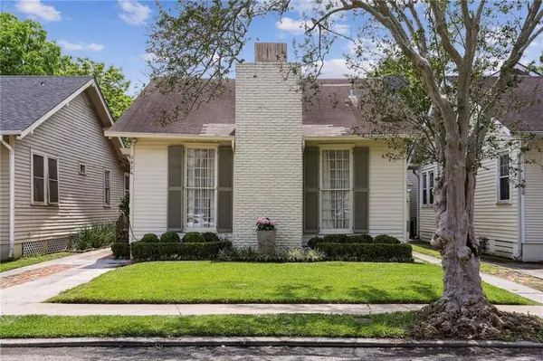 5824 MAGNOLIA ST, New Orleans, LA 70115