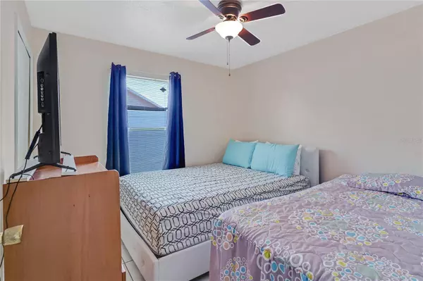 2429 PARSONS POND CIR, Kissimmee, FL 34743