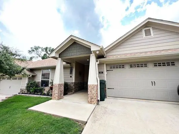 815 E Grande Boulevard #B102, Tyler, TX 75703
