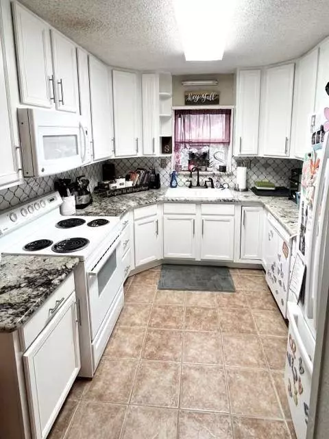 634 Northgate Drive, Hideaway, TX 75771