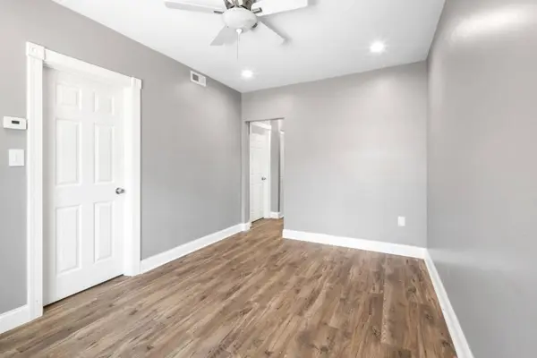 4527 S Paulina Street, Chicago, IL 60609