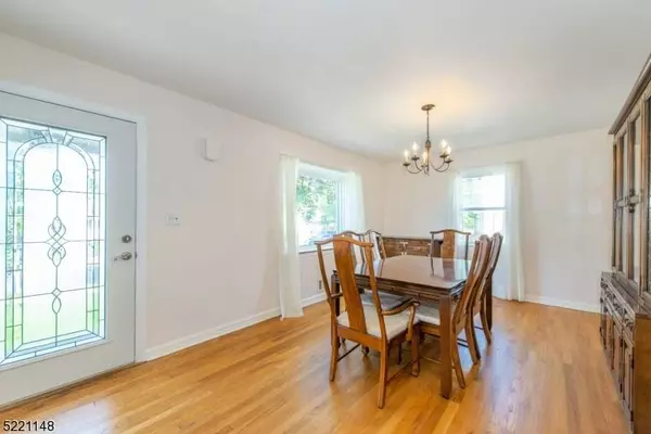 38 Springdale Ave, Clifton City, NJ 07013