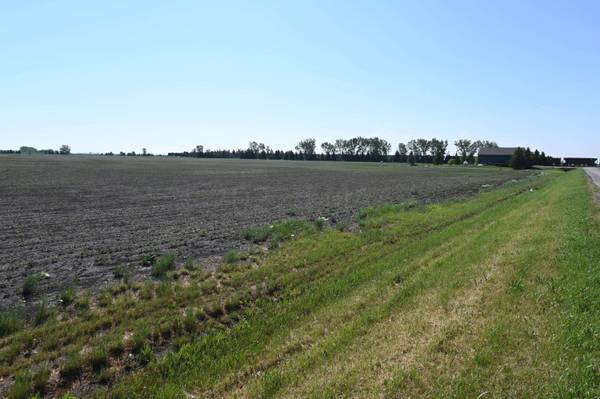 310 5TH Street, Davenport, ND 58021