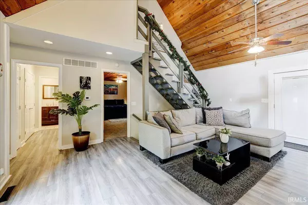 232 S Garland Street, Santa Claus, IN 47579