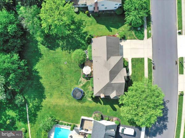 3819 PAMAY DR, Mechanicsburg, PA 17050