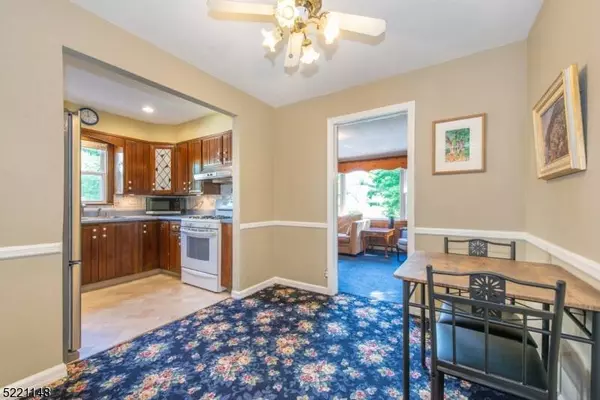 38 Springdale Ave, Clifton City, NJ 07013