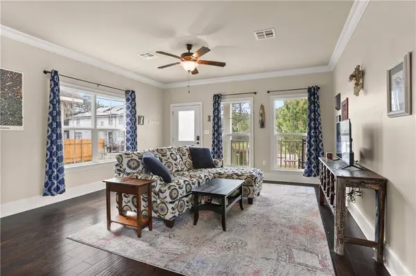 2622 GLADIOLUS ST, New Orleans, LA 70122