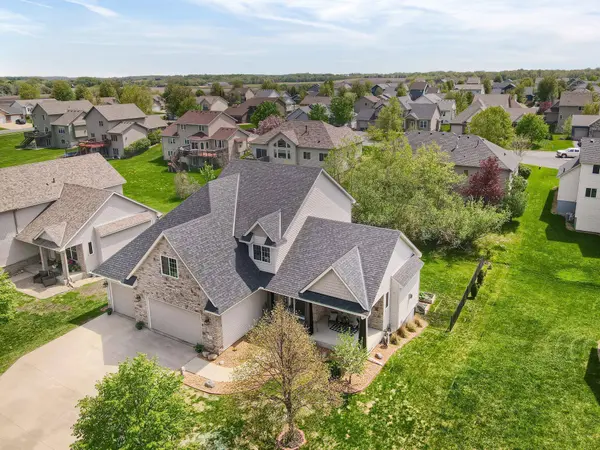 1404 7th Street CT SE, New Prague, MN 56071