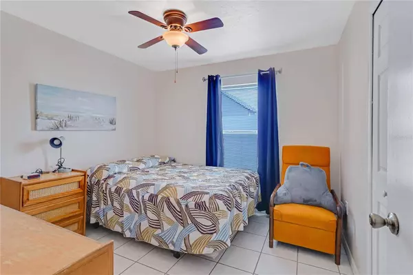 2429 PARSONS POND CIR, Kissimmee, FL 34743