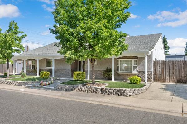 5103 Parque Vista WAY, Carmichael, CA 95608