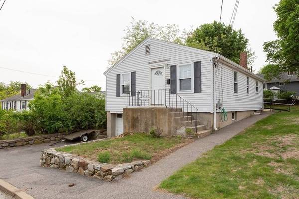10 Mount Ida Terrace, Waltham, MA 02451