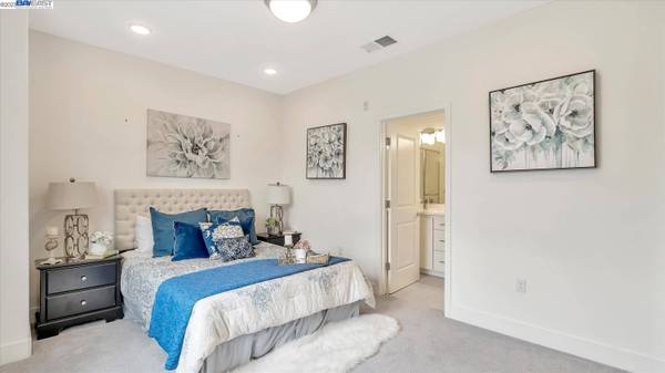 29318 Hub Lane, Hayward, CA 94544