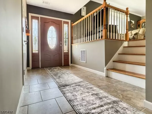 113 Sunrise Terrace, Washington Boro, NJ 07882