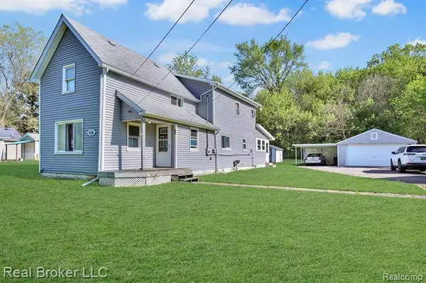 608 E MAIN Street, Durand, MI 48429