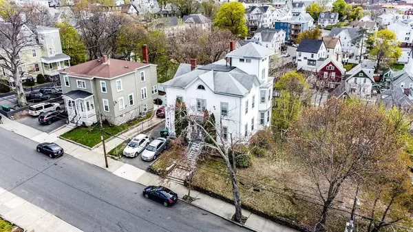 73 Beacon Hill Avenue, Lynn, MA 01902