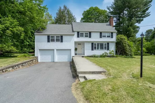 1 Lovejoy Rd, Andover, MA 01810