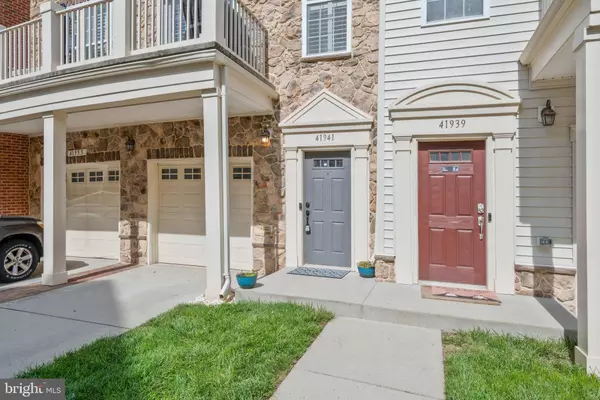 41941 BLUE FLAG TER, Aldie, VA 20105