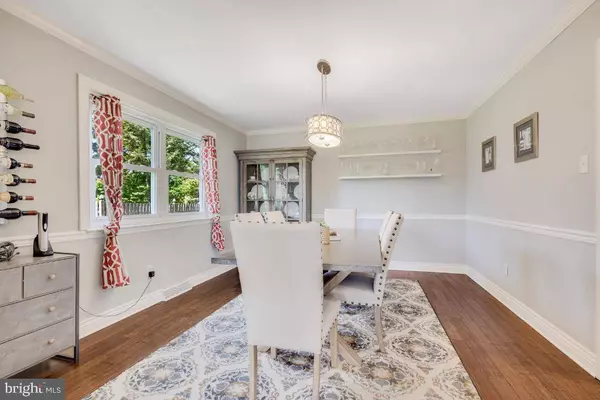 5 GATELY CT, Cherry Hill, NJ 08002