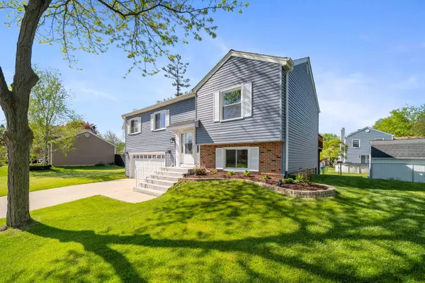 259 Ewell Court, Bartlett, IL 60103