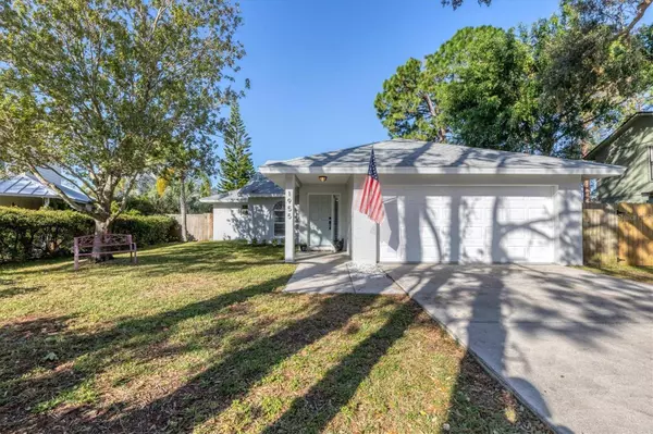 1955 WOOD HOLLOW PL, Sarasota, FL 34235