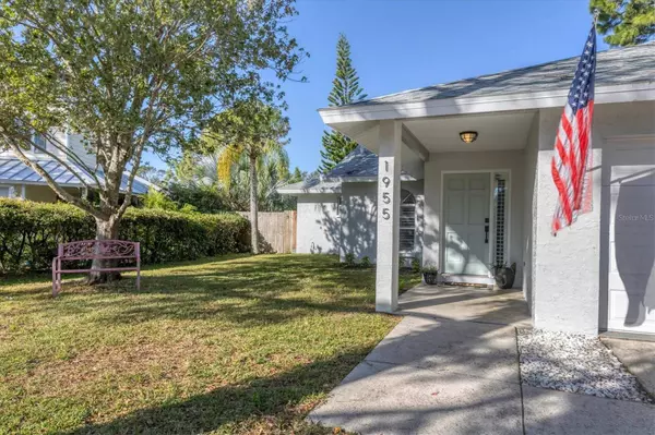 1955 WOOD HOLLOW PL, Sarasota, FL 34235