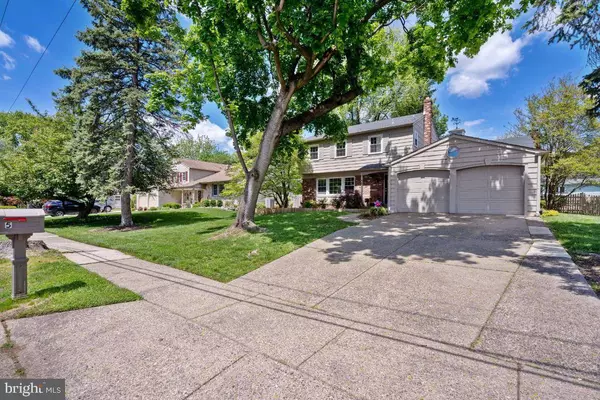 5 GATELY CT, Cherry Hill, NJ 08002