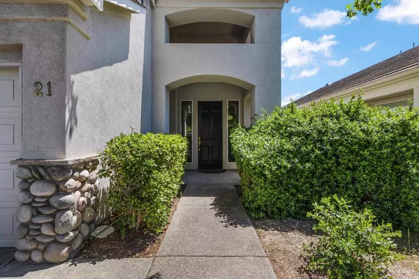 21 Watershore CIR, Sacramento, CA 95831
