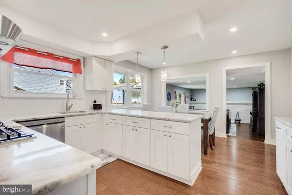 5 GATELY CT, Cherry Hill, NJ 08002