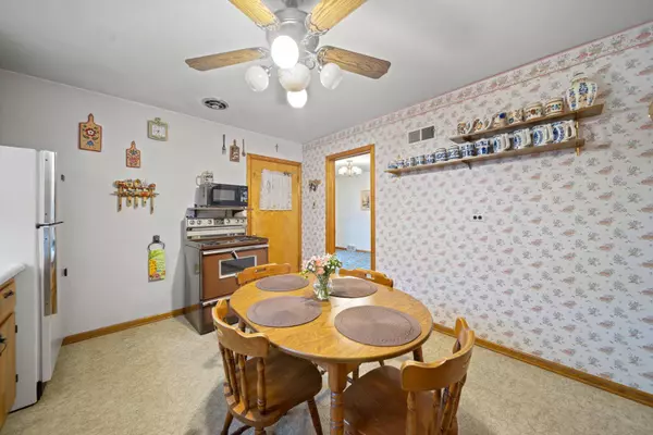 6208 S Keating Avenue, Chicago, IL 60629