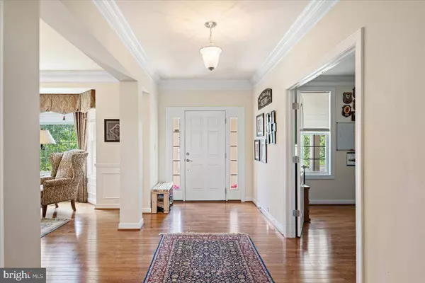 24546 FISHERMANS POND CT, Aldie, VA 20105