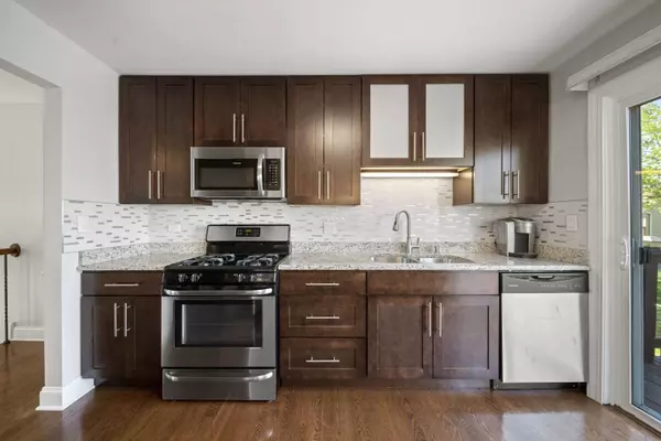 259 Ewell Court, Bartlett, IL 60103