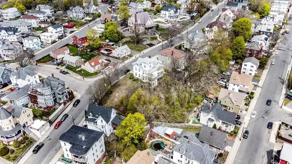 73 Beacon Hill Avenue, Lynn, MA 01902