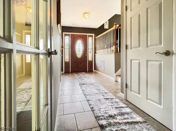 113 Sunrise Terrace, Washington Boro, NJ 07882