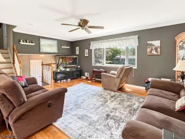 113 Sunrise Terrace, Washington Boro, NJ 07882